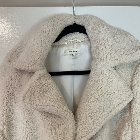 Sherpa Jacket Short Coat Size L - Picture 3 of 9